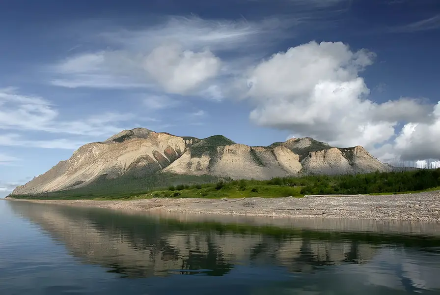 Bear rock mountain, Northwest Territories